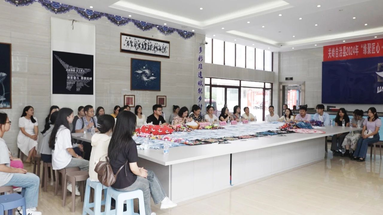 情暖七夕 文明同行——关岭自治县举办“我在文明实践中心过七夕”主题文化活动